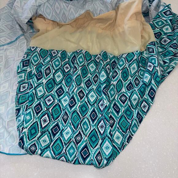 d&co Beach Women’s Swim Dress with Sewn in Bikini/ Sewn In Bra Blue Green 26W - Picture 9 of 10